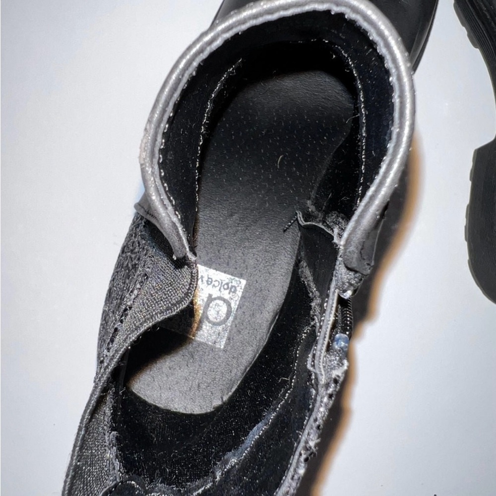 Ladies Sz 5 DV Brand Adorable Black Booties With Sequin Back Girls Sz 3 boots - Picture 3 of 9